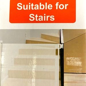 Retractable safety gate 140 cm.